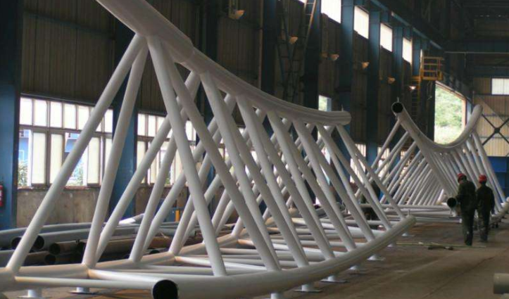 沈阳管廊钢结构与桁架结构的管道支架应该如何区分